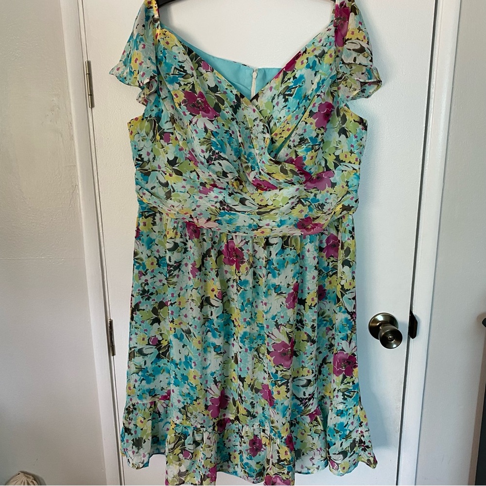 Chadwicks Faux Wrap Ruffled Blue Floral Cap Sleeve Dress Size 20